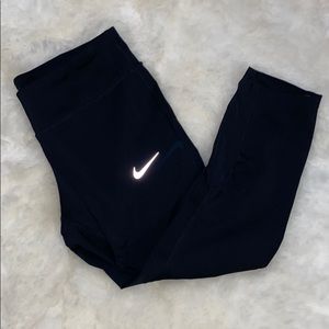Women’s Nike running legging - capri